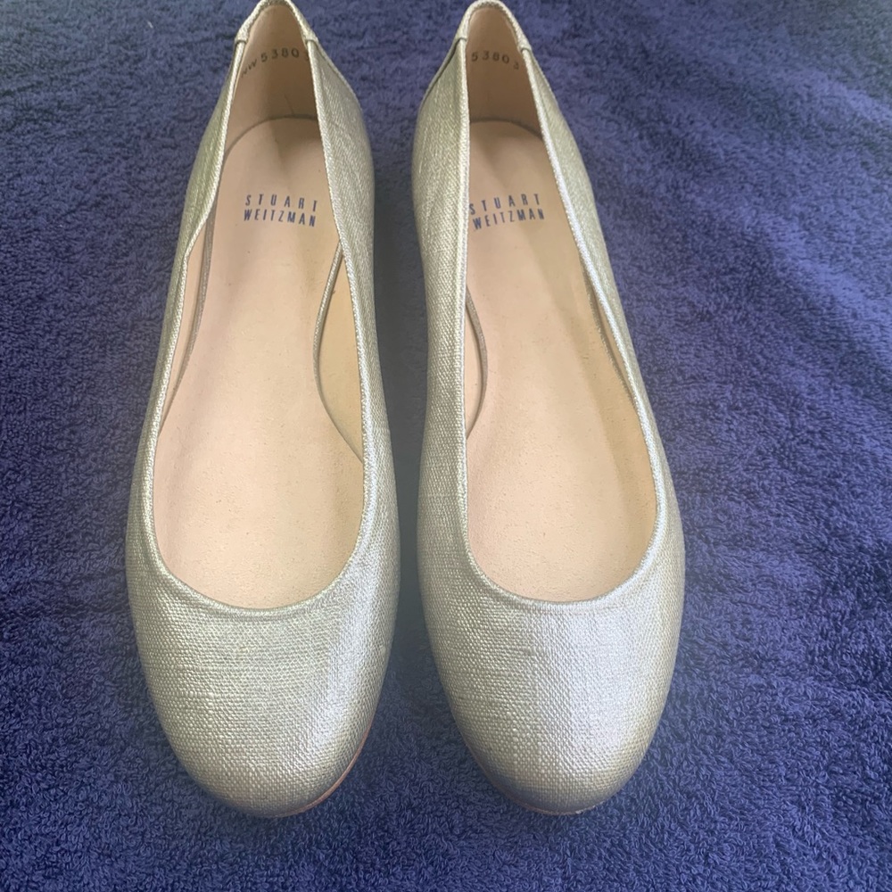 NWOT SZ 8 Stuart Weitzman gold leather ballet slippers